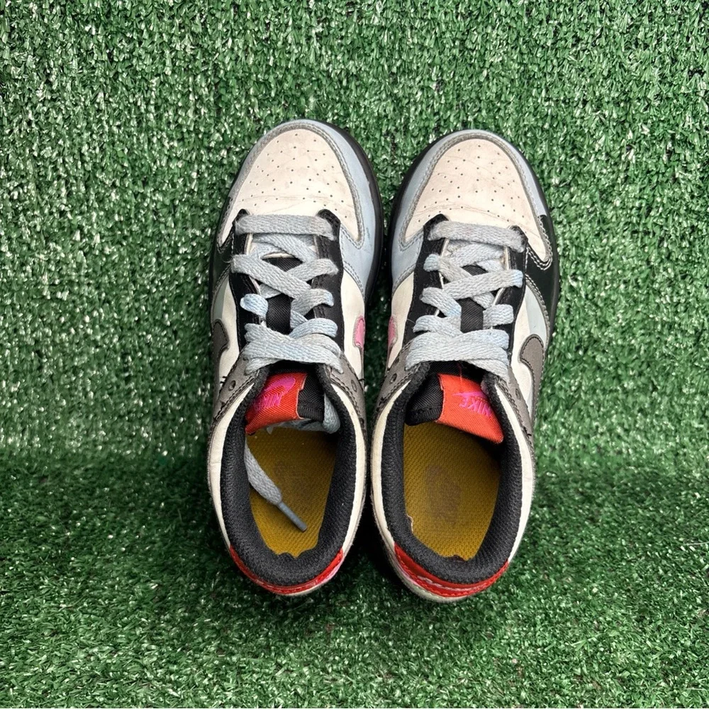 Nike‎ Dunk Low SE 